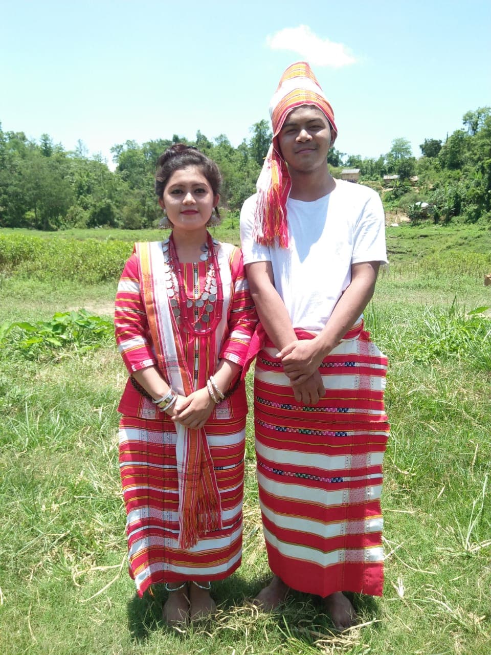 পাংখোয়া নারী-পুরুষ